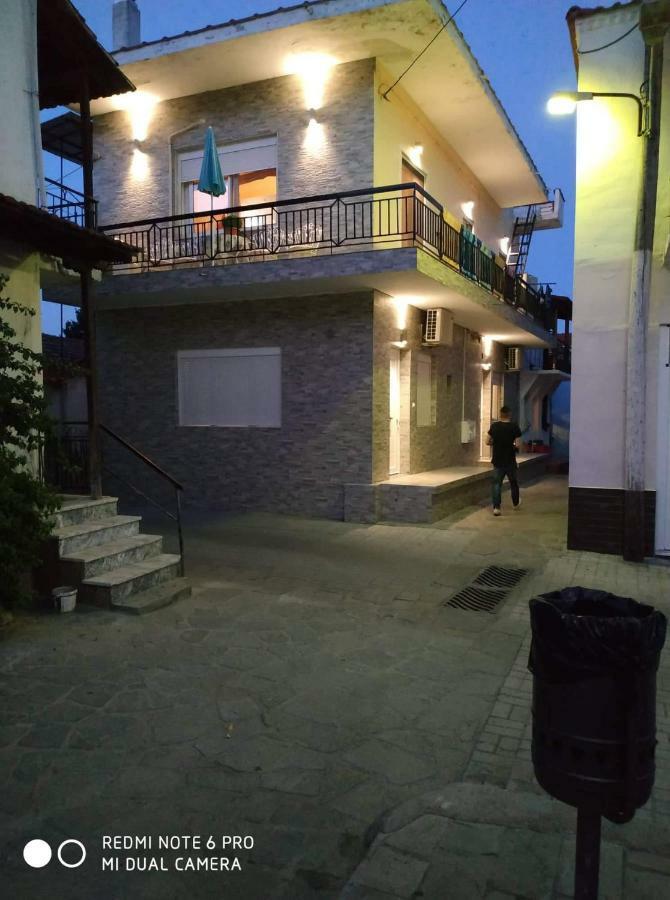Lavim Apartments Сикия Экстерьер фото